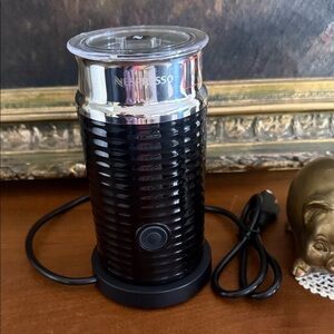 Nespresso Milk Frother in Black with Chrome Top